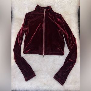 Velvet material zip up top